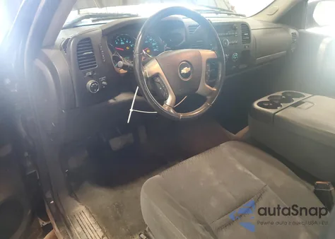 2008 Chevrolet Silverado K1500 z USA, uszkodzony, nr VIN 1GCEK14J08Z230931